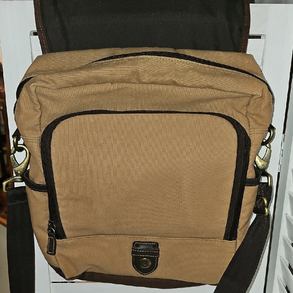 Eddie Bauer Brown Canvas Backpack with Leather Accents - Picture 4 of 7